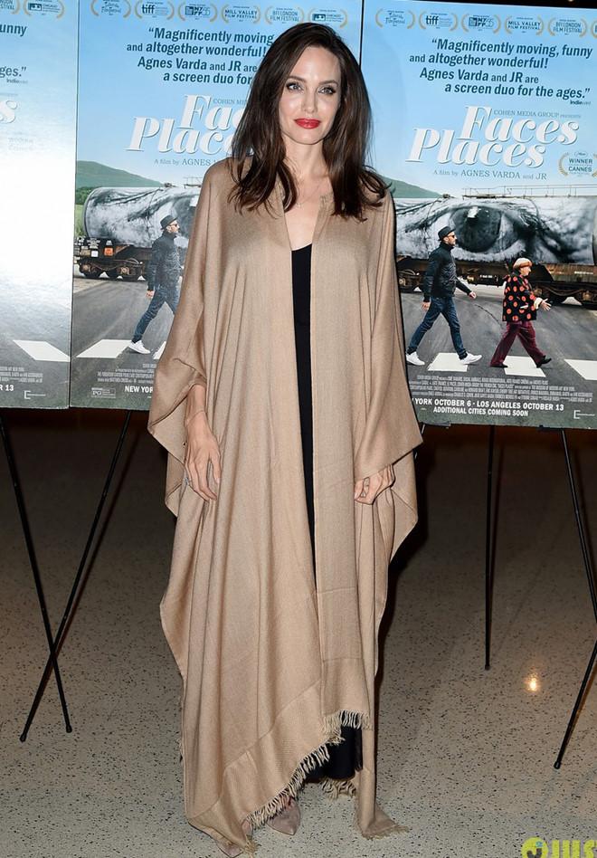 Tăng cân trở lại, Angelina Jolie thường xuyên nhận lời khen vì mặc đẹp-14