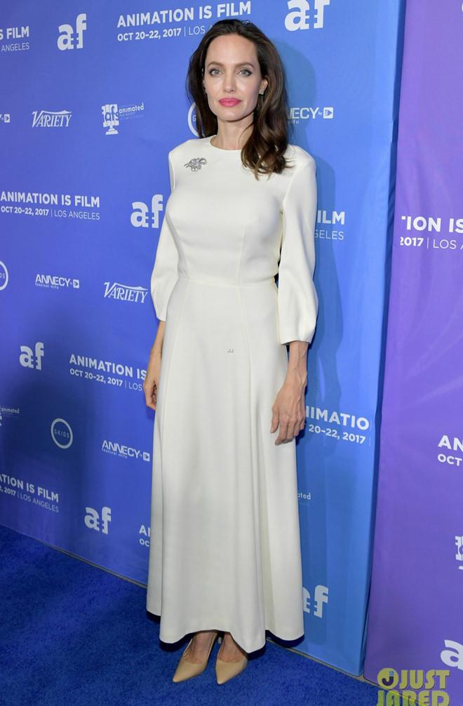 Tăng cân trở lại, Angelina Jolie thường xuyên nhận lời khen vì mặc đẹp-10