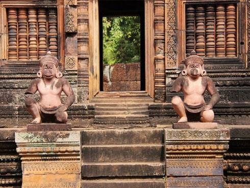 Tại sao hành khách phải đợi lâu trước khi ra khỏi máy bay?-2