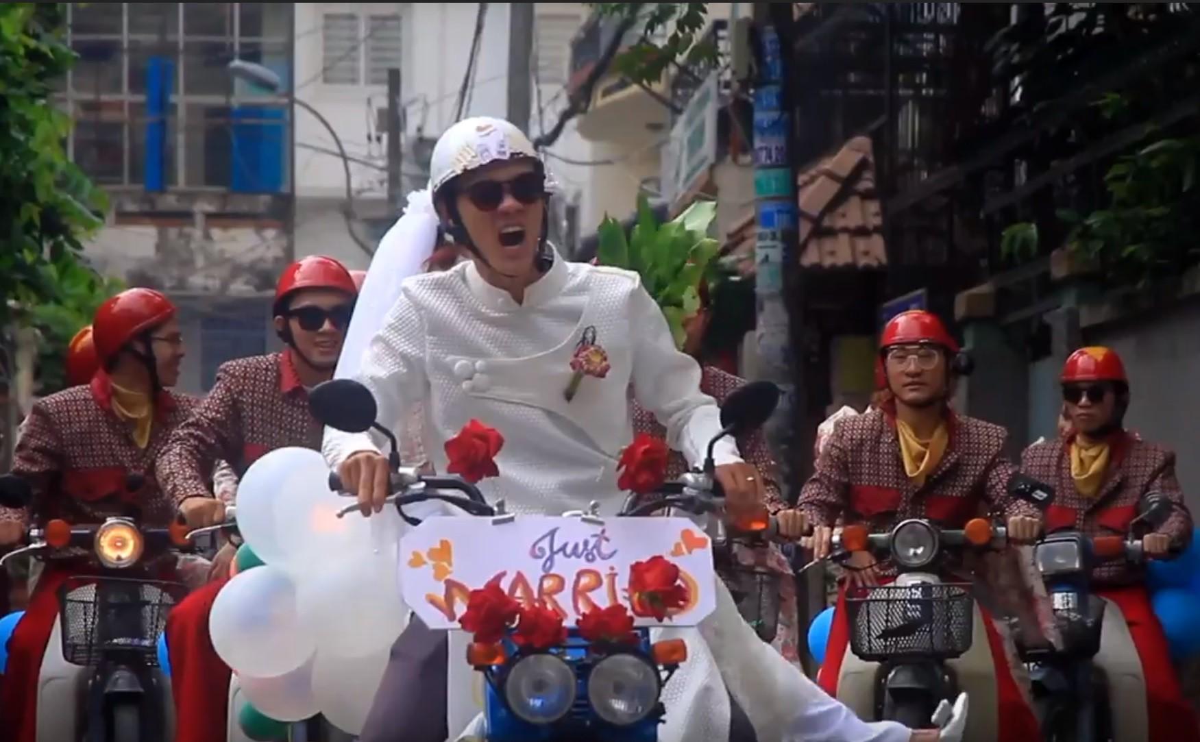 Sốt xình xịch với điệu nhảy 60 năm cuộc đời trong ngày cưới của đôi bạn trẻ Sài thành-4