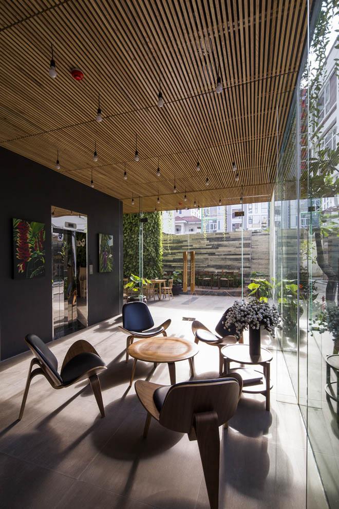 Khách sạn vườn treo độc nhất vô nhị ở Đà Nẵng khiến ai đi qua cũng không thể rời mắt-12