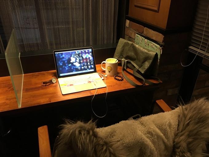 Quán cà phê xuyên đêm vào mùa thi của sinh viên Hàn Quốc-4