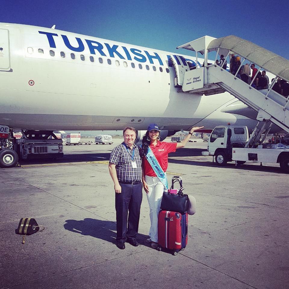 Trước giờ lên đường, Nguyễn Thị Loan được Global Beauties dự đoán lọt top 20 Miss Universe 2017-8