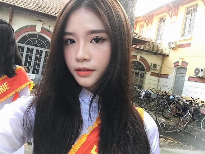 10X Sài Gòn bị bạn bè trêu chọc vì tên lạ: Vương Hoàng Mai Diz-1