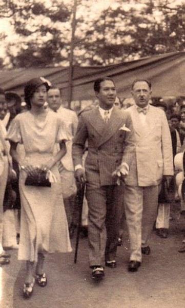 Những bóng hồng trong đời vị vua phong lưu bậc nhất Việt Nam, yêu cả phụ nữ tây lẫn ta-2