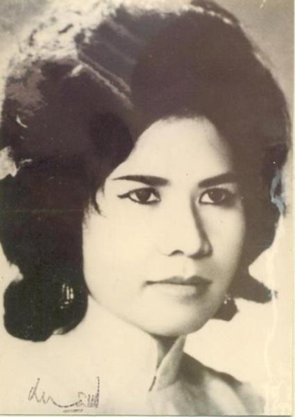 Những bóng hồng trong đời vị vua phong lưu bậc nhất Việt Nam, yêu cả phụ nữ tây lẫn ta-5