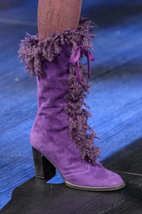 Nếu chê những đôi giày này bẩn và quá xấu thì bạn thật có lỗi với thời trang!-10