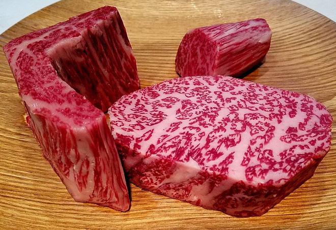 3 loại thịt bò đắt hơn vàng, siêu quý hiếm mà ai cũng muốn nếm thử một lần-10