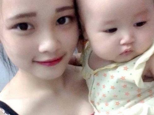 Hà Nội: Đi làm về chồng thẫn thờ hay tin vợ cùng con gái 8 tháng tuổi mất tích