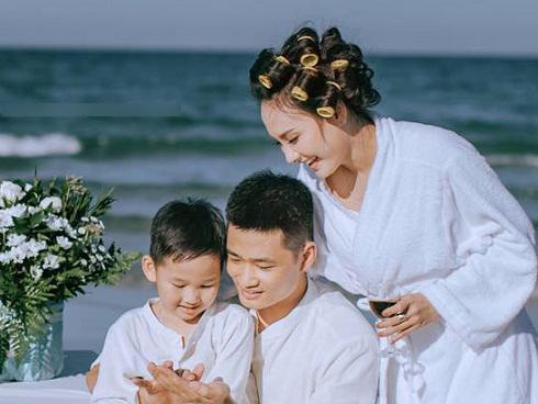 Tin sao Việt 10/11: Lâm Khánh Chi trước thời khắc mặc váy cô dâu vào thánh đường-13