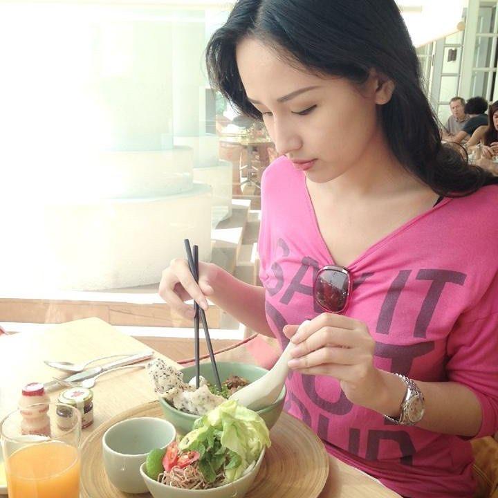 Tin sao Việt 9/11: Bảo Thanh tự hào vì có một thanh xuân hạnh phúc bên chồng-9