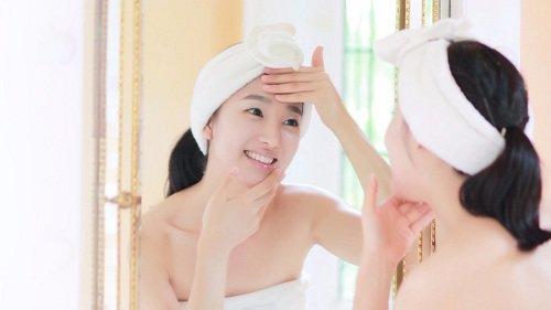 Theo chuyên gia, chính 5 thói quen chết người này đang hủy hoại làn da của bạn!-1