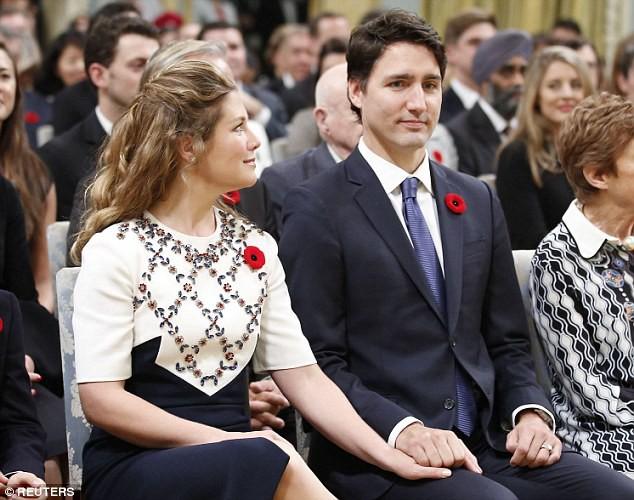 Lời tỏ tình lịm tim và 12 năm hôn nhân trên cả mật ngọt của Thủ tướng Canada đẹp trai như tài tử-11
