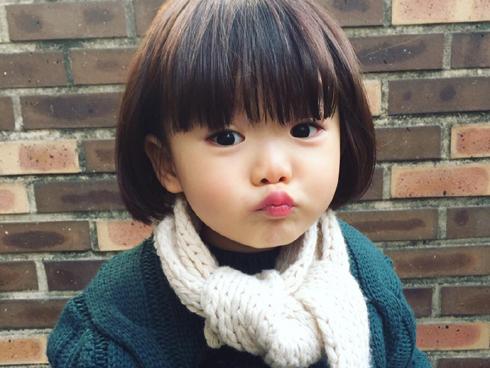 Cô nhóc Hàn Quốc đáng yêu đến độ xem ảnh chỉ muốn sinh con gái ngay và luôn