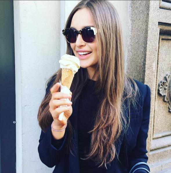 Bạn muốn sống khỏe như những ngôi sao Instagram: Tham khảo ngay thói quen ăn uống của người mẫu Roz Purcell-7