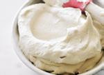 Cách làm kem phủ bánh đơn giản không cần kem tươi-3