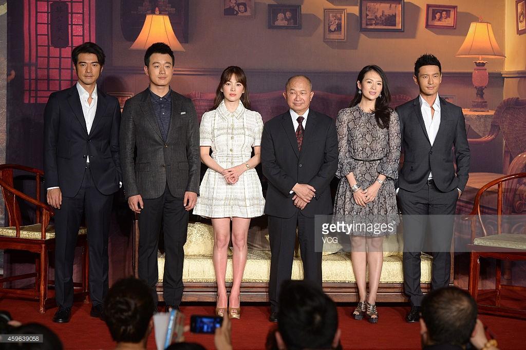 Tìm ra nhân vật quyền lực tặng đôi vòng vàng long phượng làm quà cưới cho Song Song-5