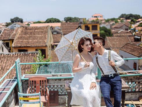 Âm thầm theo dõi cô nàng đẹp 'không giống ai' trên facebook, chàng trai nhận cái kết bất ngờ
