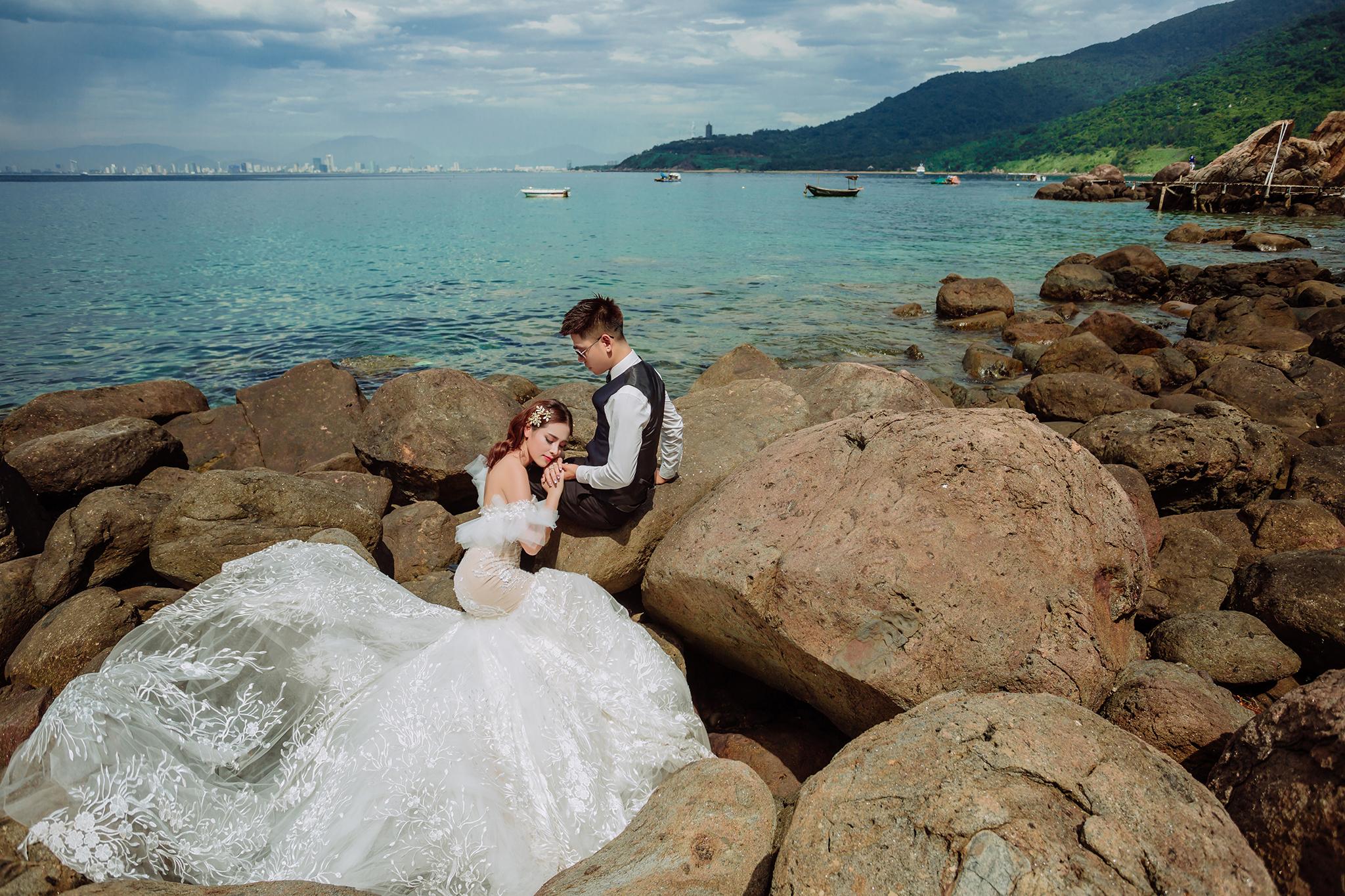 Âm thầm theo dõi cô nàng đẹp không giống ai trên facebook, chàng trai nhận cái kết bất ngờ-10