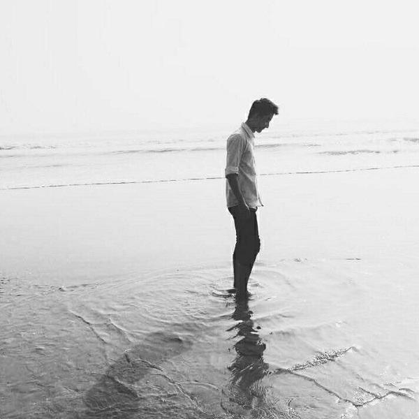 Tan chảy trước chàng công an điển trai có vẻ ngoài cực lạnh lùng-5