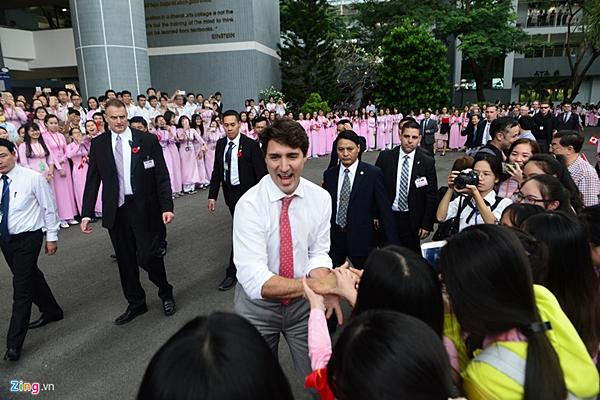 Thủ tướng Trudeau đã gây bão ở Việt Nam như thế nào?-5