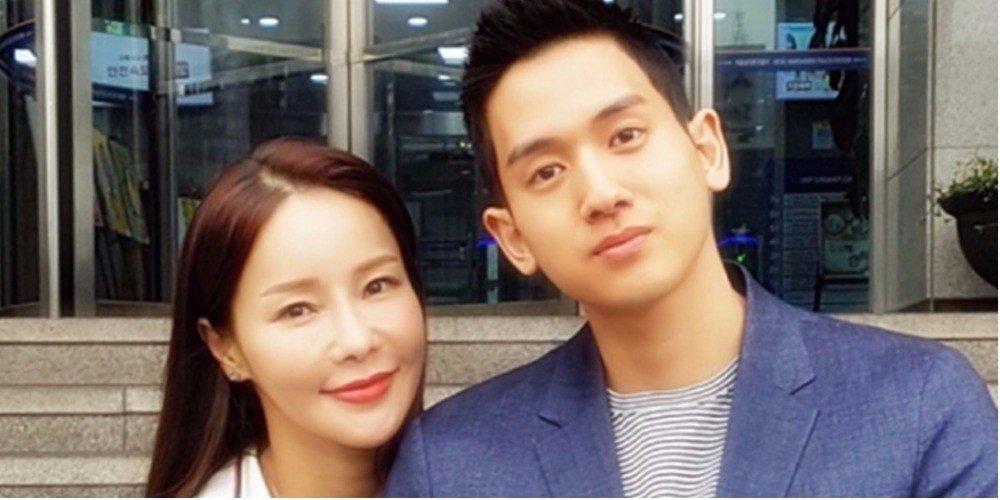 Sao Hàn 12/11: Tình cũ Song Hye Kyo gây thất vọng với hình ảnh già nua-8