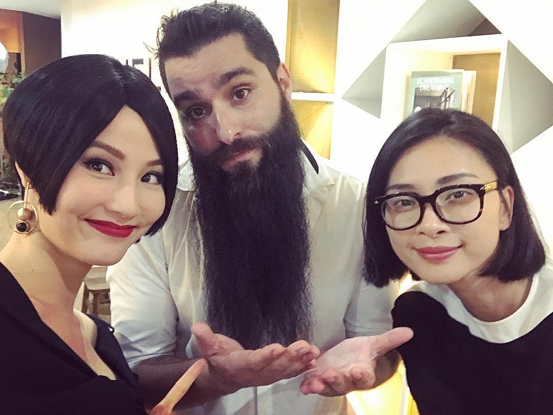 Tin sao Việt 12/11: Chết cười khi xem Trấn Thành chọn váy cho Hari Won-6