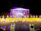 Người Malaysia dầm mưa đón lễ hội ánh sáng lớn nhất năm