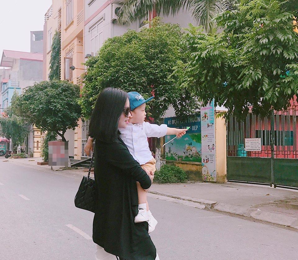 Hot girl - hot boy Việt 13/11: Cuộc sống bình yên khi ở quê cùng con của Ly Kute-3