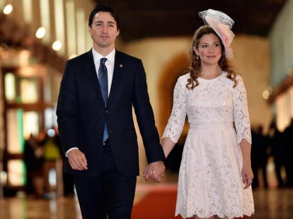 Không chỉ đẹp trai xinh gái, vợ chồng thủ tướng Canada còn đồng điệu về thời trang khi xuất hiện trước công chúng-8