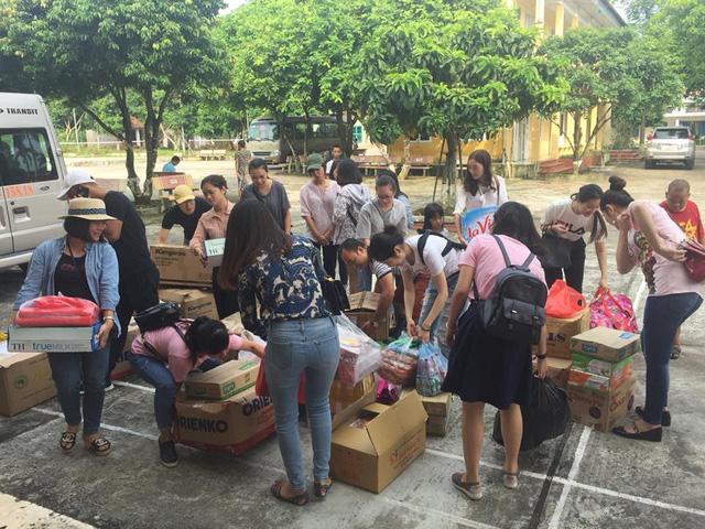 Xúc động tình yêu của cô giáo xinh đẹp bị ung thư dành tặng học trò khi 20/11 đang đến gần-2