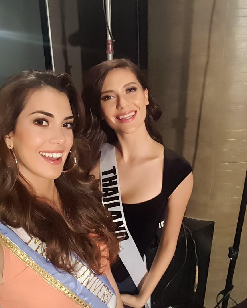 Vừa đặt chân đến Mỹ, nhan sắc Nguyễn Thị Loan có chặt nổi dàn thí sinh Miss Universe?-12