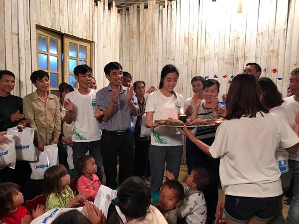 Đỗ Mỹ Linh xuất sắc lọt top 20 Người đẹp nhân ái tại Miss World 2017-1