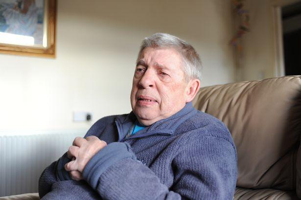 Tâm sự chát đắng của quý ông U70 bị tình trẻ cho leo cây khi ngày cưới cận kề-3