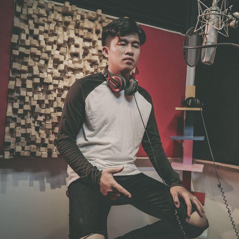 Chàng trai xứ Nghệ khuynh đảo giới trẻ với mash-up loạt hit đình đám Vpop-3