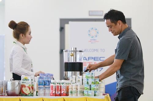 Hơn nửa triệu sản phẩm Vinamilk phục vụ APEC-3