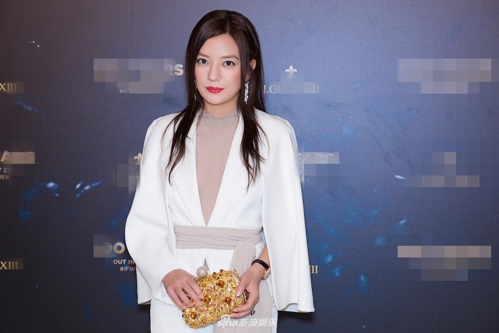 Triệu Vy vẫn xinh đẹp dù tăng cân, lần đầu xuất hiện sau án phạt 2 tỷ đồng-1