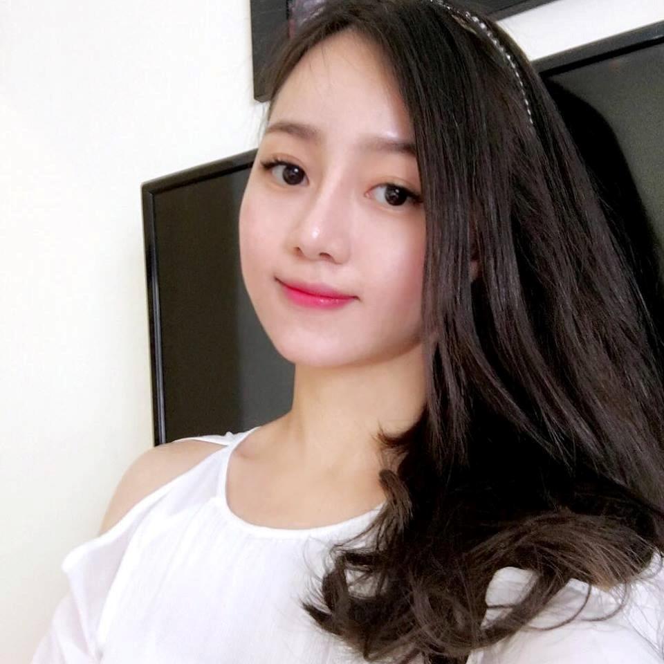 Nhan sắc xinh đẹp của cô nàng trong MV mới nhất của Chi Dân-11