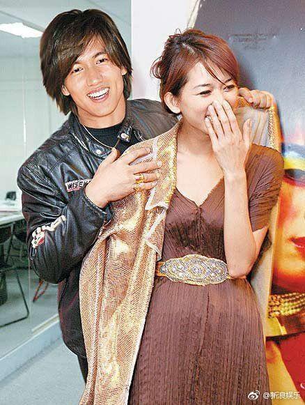 Khi dàn trai xinh gái đẹp của showbiz lũ lượt quay trở lại với người yêu cũ-4