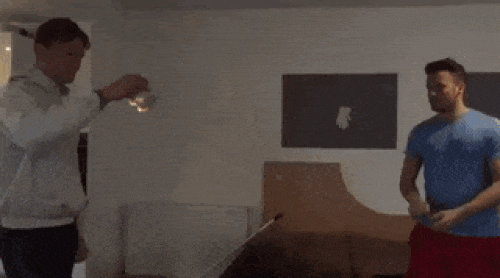 Đùa với lửa và cái kết khét lẹt-1