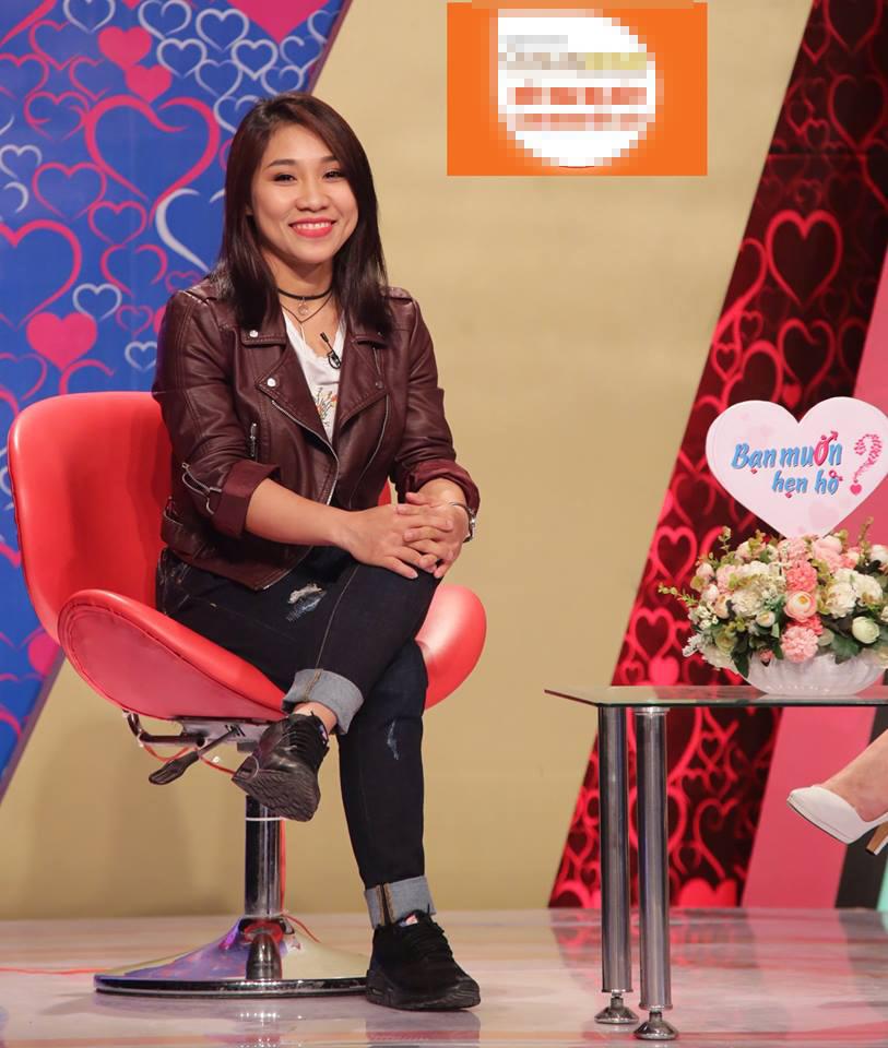 Dân mạng sôi sục truy lùng cô gái nam tính nhưng xinh đẹp, dễ thương của Bạn muốn hẹn hò-1