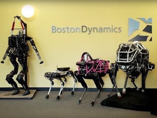 4 triệu USD để sở hữu Bugatti Chiron phiên bản Batmobile-4