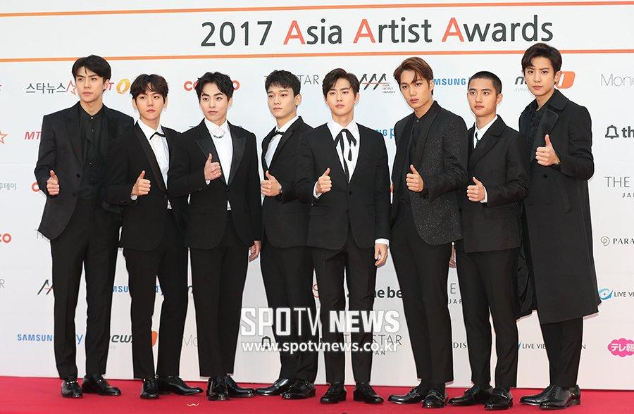 Thảm đỏ Asia Artist Awards: Kim Hee Sun lộng lẫy lấn át dàn mỹ nhân trẻ-5