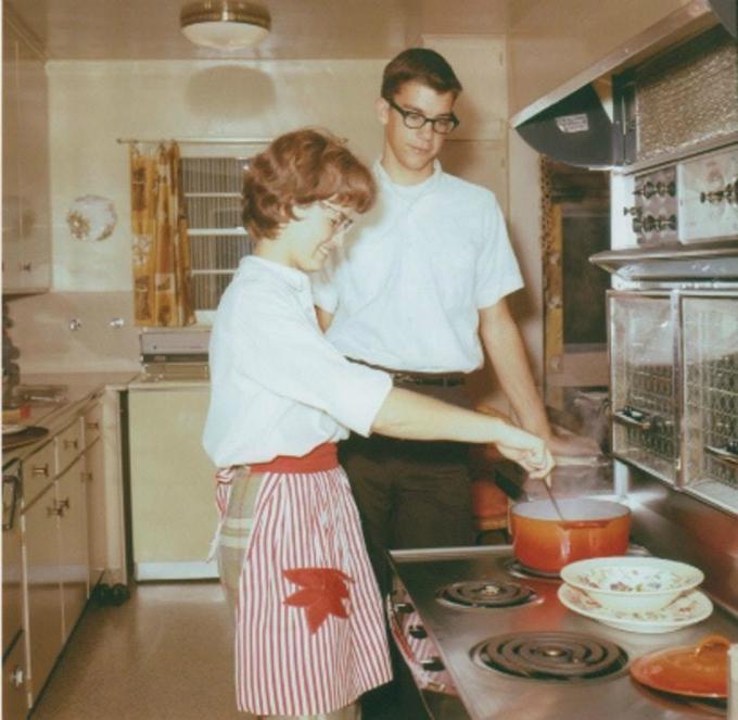 Uyên ương tái hợp sau 50 năm chia tay vì bị bố phản đối-5