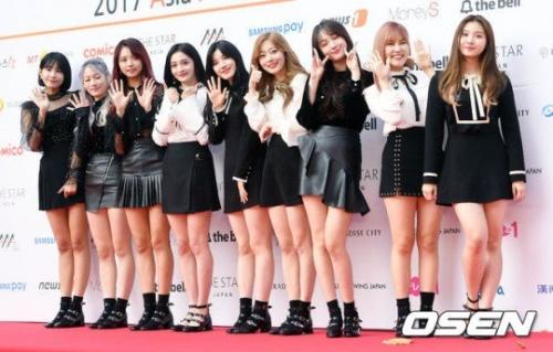 Dàn sao lộng lẫy đã xuất hiện, Asia Artist Awards 2017 vẫn phải tạm hoãn vì động đất-14