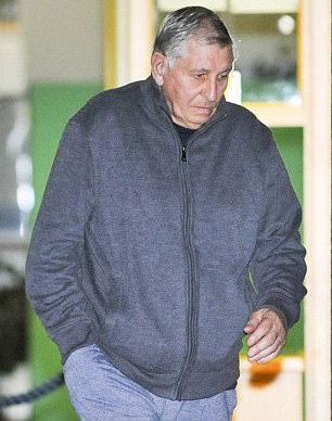 Bức ảnh vạch trần tội ác của cha dượng giết con trai 19 tháng tuổi gần 50 năm trước-1