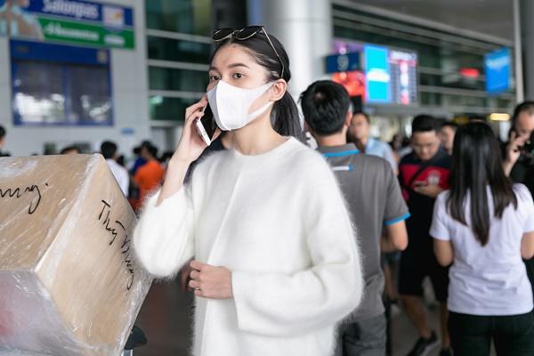 Trắng tay tại Hoa hậu Quốc tế 2017, Á hậu Thùy Dung lặng lẽ về nước dù chưa hết triệu chứng bệnh thủy đậu-6