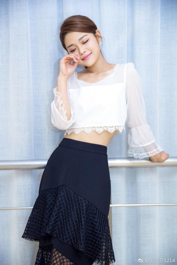 Bất ngờ với ngoại hình hiện tại của sao nhí từng bị chê là xấu nhất Trung Quốc-10