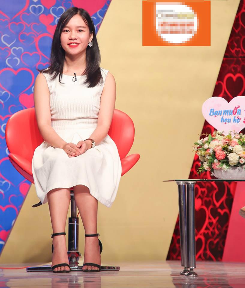 Hot girl quá xinh còn tìm đến Bạn muốn hẹn hò nhờ mai mối khiến nhiều người càng lo mình ế-1