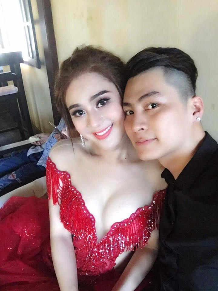 Clip: Hậu trường chụp ảnh cưới lãng mạn của Lâm Khánh Chi và chồng trên bãi biển-1